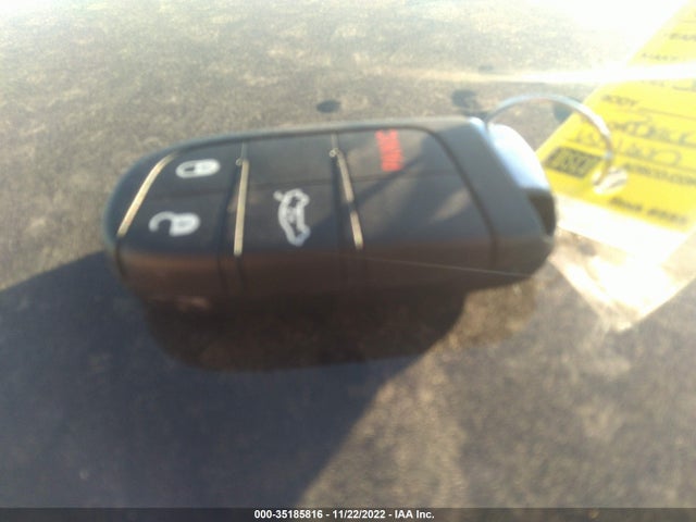 2020 Chrysler 300, VIN: 2C3CCAAG6LH128351