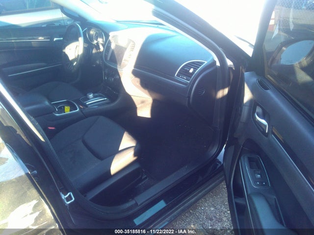 2020 Chrysler 300, VIN: 2C3CCAAG6LH128351