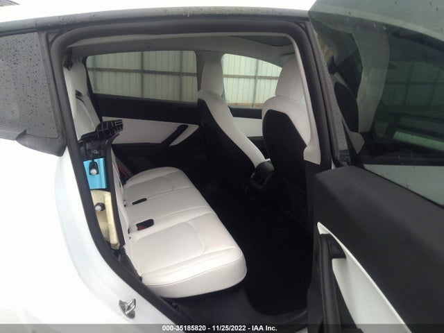 Tesla Model Y 2022 7SAYGDEE2NF354737 Image 10