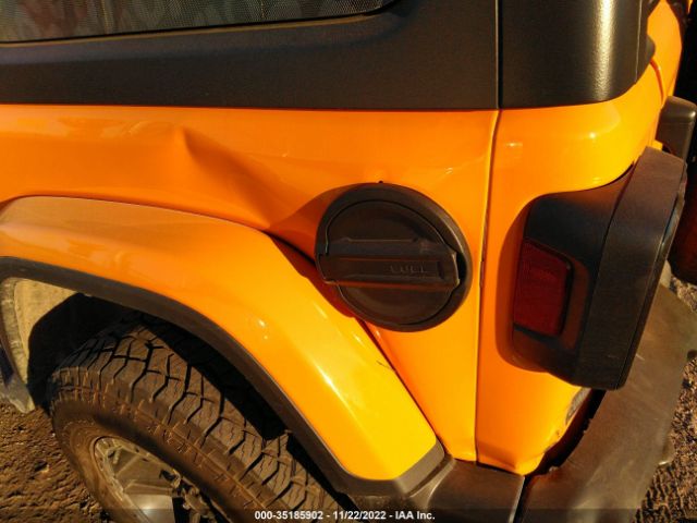 1C4HJXEG8MW665617 Jeep Wrangler Unlimited Sahara