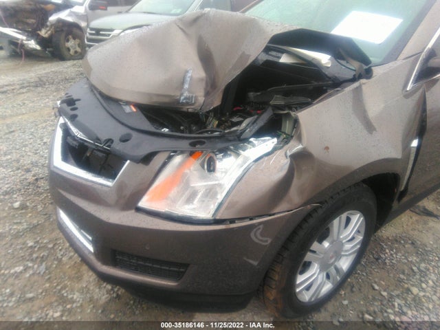 Cadillac Srx Luxury Collection 2016 3GYFNBE33GS542975 Image 7