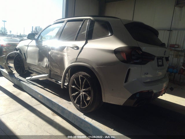 BMW X3 M40i 2022 5UX83DP03N9K26820 Image 3