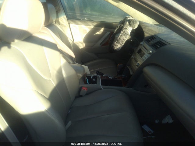 2011 TOYOTA CAMRY XLE VIN: 4T1BF3EK7BU623433