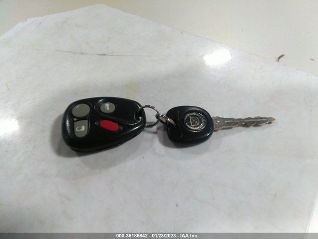 Cadillac Deville 2002 1G6KD57Y02U132289 Image 3