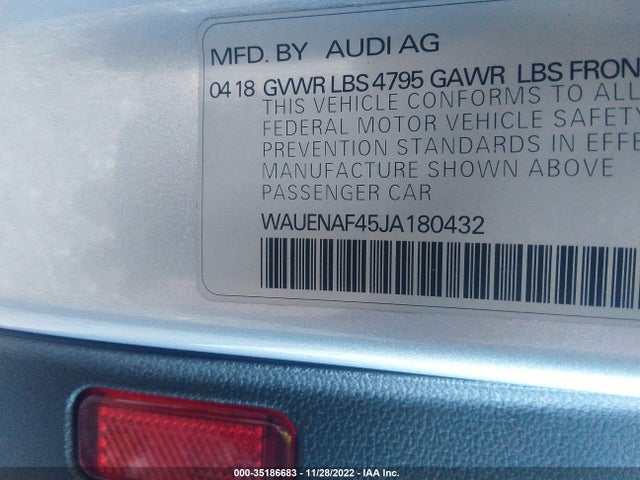 Audi A4 2018 WAUENAF45JA180432 Image 10