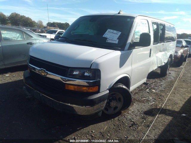 Chevrolet Express Passenger Lt 2019 1GAZGPFGXK1196065 Image 2