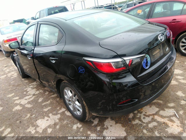 2016 Scion IA, VIN: 3MYDLBZV8GY127390