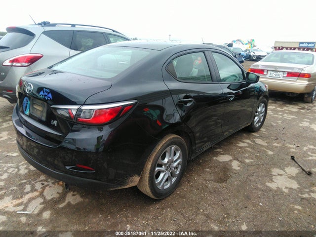 2016 Scion IA, VIN: 3MYDLBZV8GY127390