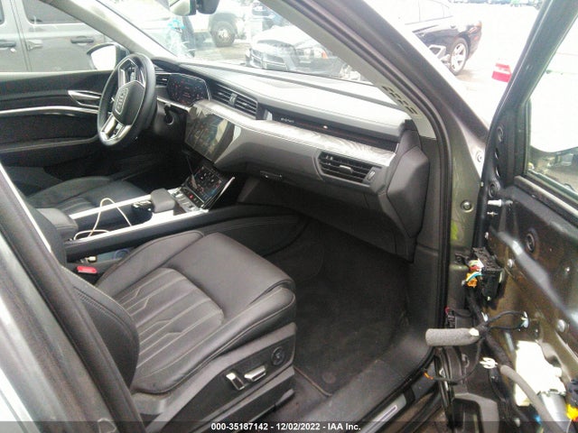 2021 Audi e-tron, VIN: WA1VABGE6MB030771