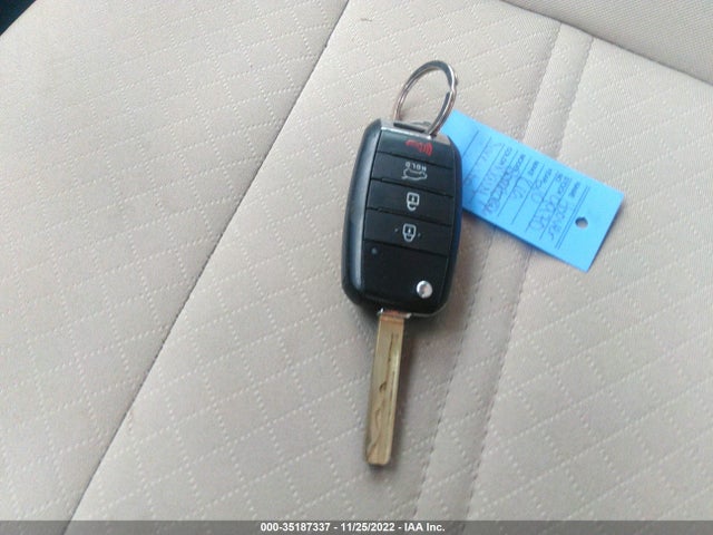 2020 Kia Sorento, VIN: 5XYPGDA34LG646327