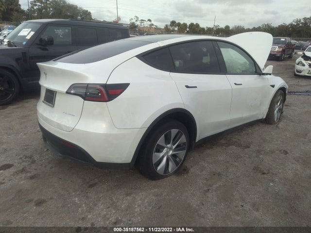 Tesla Model Y Long Range 2020 5YJYGDEE5LF017022 Image 4
