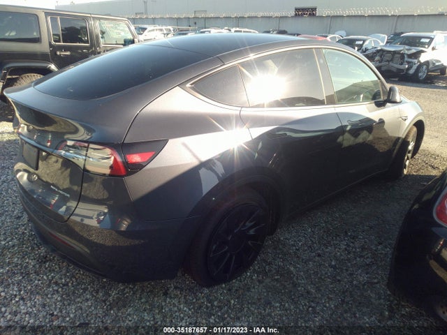 Tesla Model Y Long Range 2023 7SAYGDEE1PA026144 Image 6