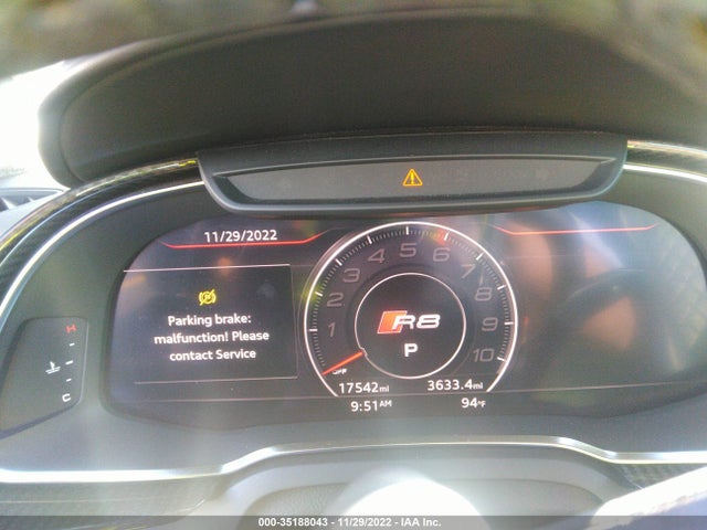 2022 Audi R8, VIN: WUAKBAFX2N7900090
