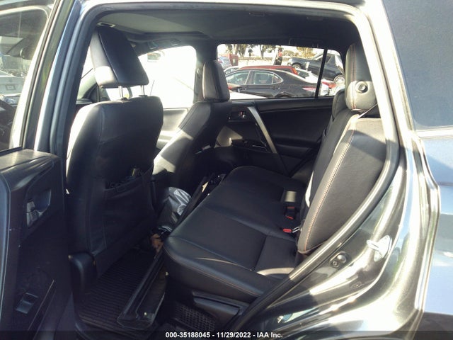2018 Toyota RAV4, VIN: JTMJJREVXJD162187