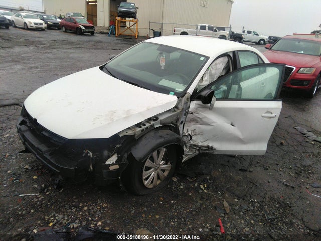 2014 VOLKSWAGEN JETTA SEDAN S VIN: 3VW2K7AJ5EM315915