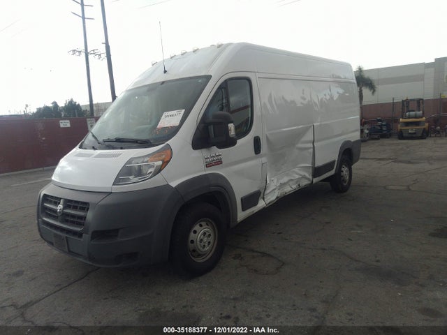 3C6TRVDG1JE142526 RAM Promaster Cargo Van