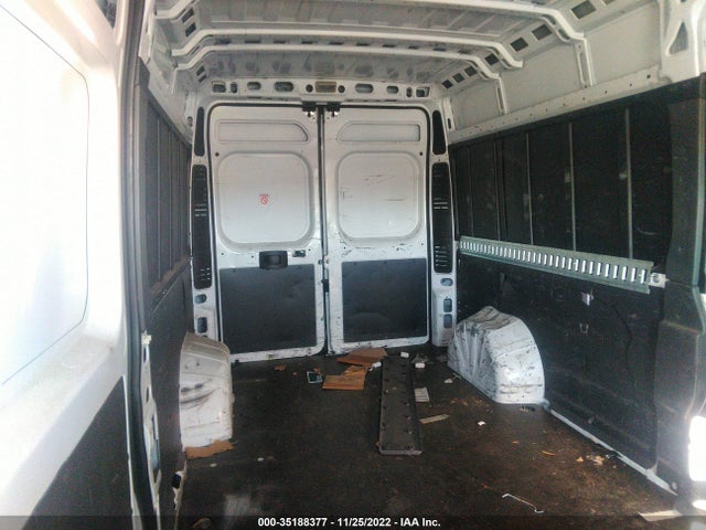 3C6TRVDG1JE142526 RAM Promaster Cargo Van