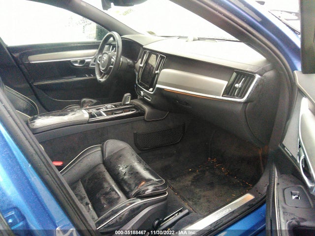 2020 Volvo S90, VIN: LVYBR0AT0LP160570