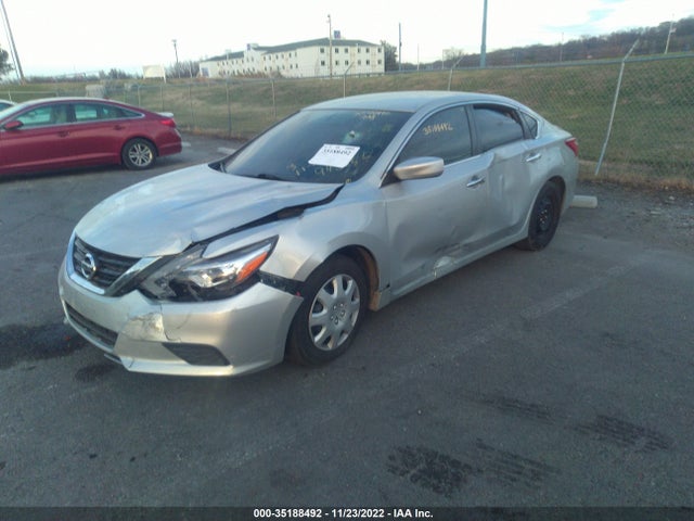 Nissan Altima 2.5 S 2017 1N4AL3APXHN366156 Image 2