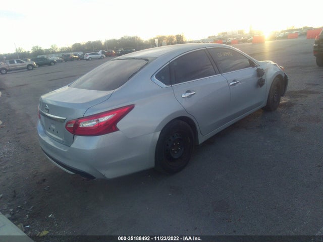 Nissan Altima 2.5 S 2017 1N4AL3APXHN366156 Image 4