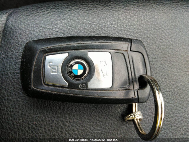 BMW 3 Series 320i 2014 WBA3B1C55EK134211 Image 3