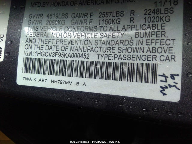 2019 Honda Accord, VIN: 1HGCV3F95KA000452