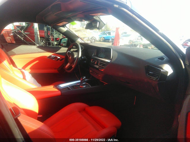 2022 BMW Z4, VIN: WBAHF9C01NWX69075