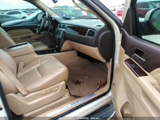 1GKS1MEF6ER127126 GMC YUKON XL DENALI
