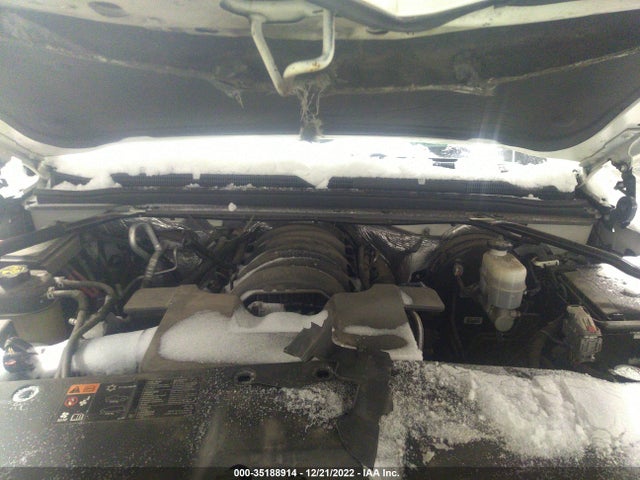 2015 Chevrolet Suburban, VIN: 1GNSKJKC5FR507228