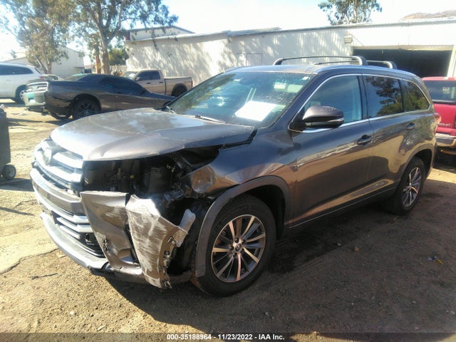 2018 TOYOTA HIGHLANDER SE/XLE VIN: 5TDKZRFH7JS539262
