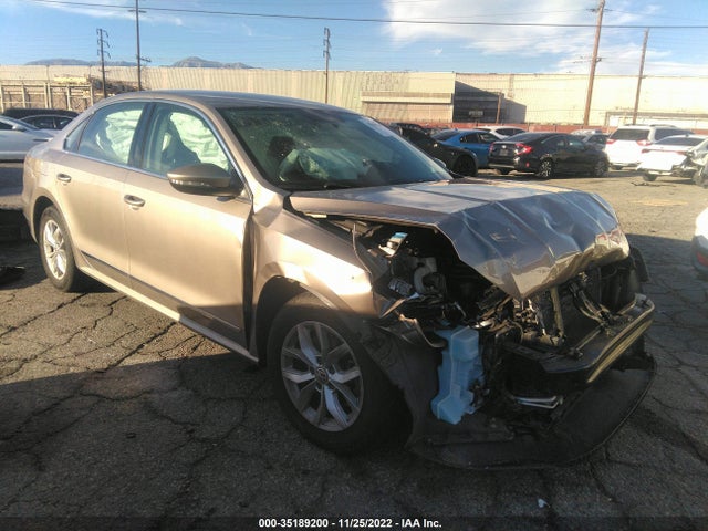 2016 1VWAT7A36GC011250 main image