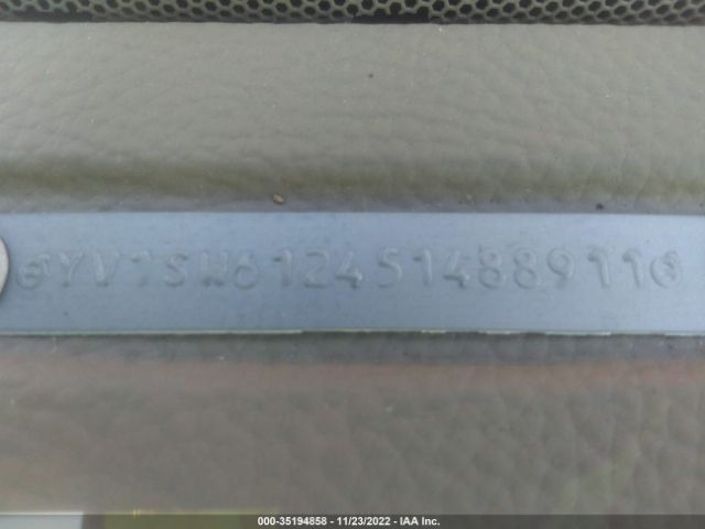 YV1SW612451488911 Volvo V70