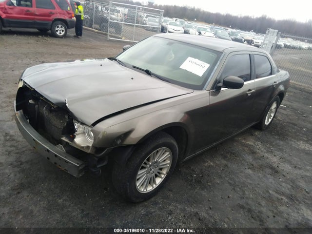 Chrysler 300 LX 2009 2C3KA43D89H639784 Image 2