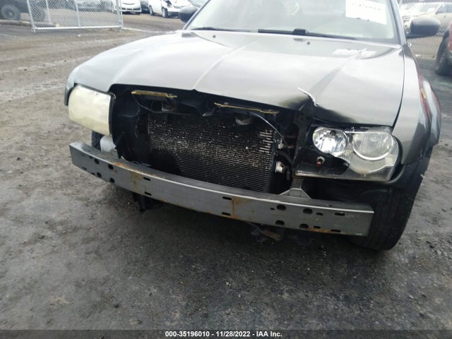 Chrysler 300 LX 2009 2C3KA43D89H639784 Image 7