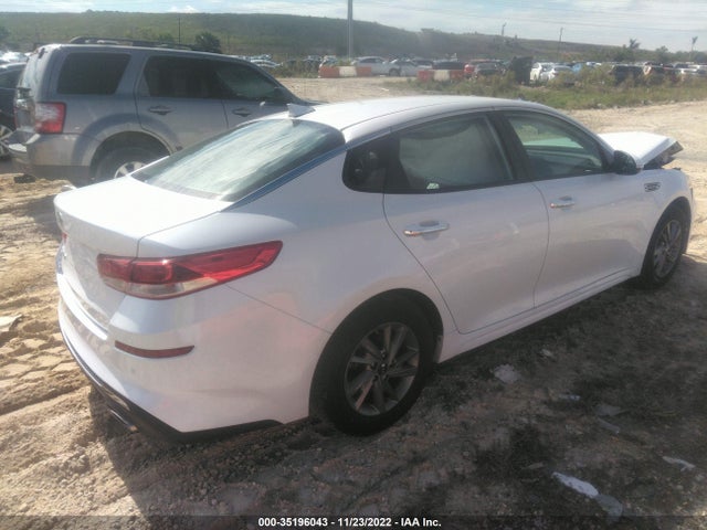 2019 Kia Optima, VIN: 5XXGT4L32KG342182