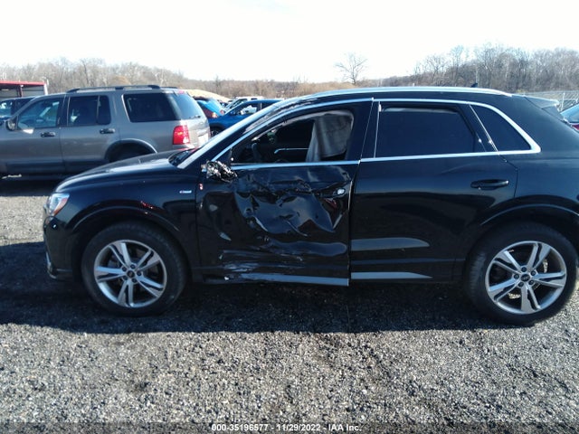 2021 Audi Q3, VIN: WA1DECF33M1130144