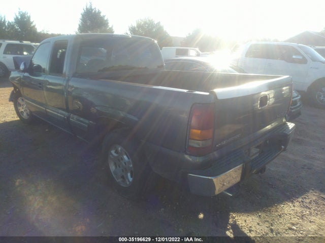 2001 CHEVROLET SILVERADO 1500 LS VIN: 2GCEC19V811188547
