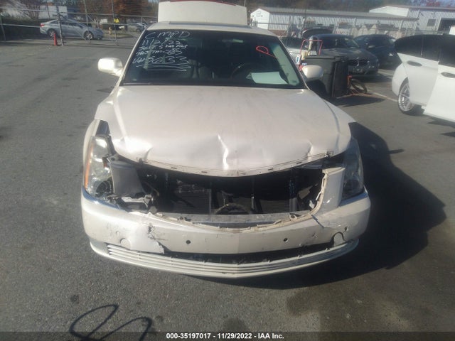 2010 CADILLAC DTS W/1SD VIN: 1G6KH5EY6AU115633