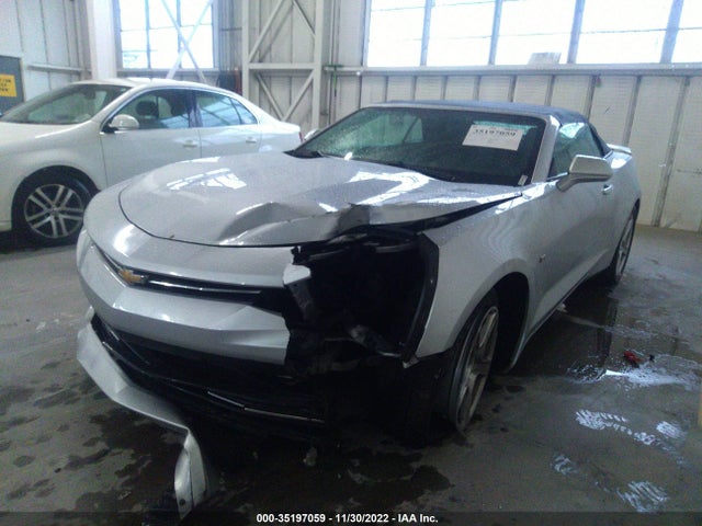 2018 Chevrolet Camaro, VIN: 1G1FB3DS7J0152398