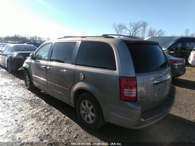 2A8HR54X69R631117 Chrysler Town & Country Touring