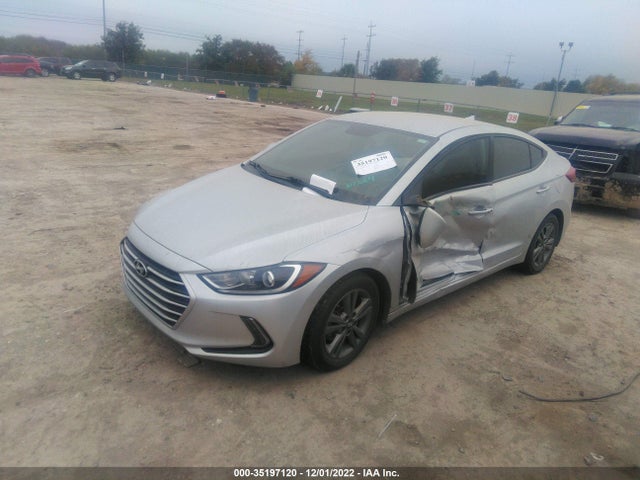 Hyundai ELANTRA SE 2017 5NPD84LFXHH072484 Image 2