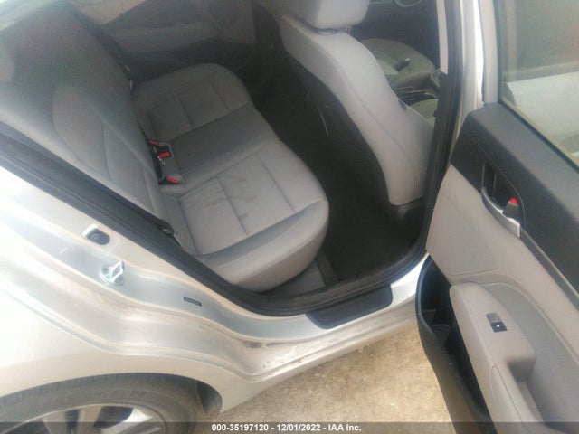 Hyundai ELANTRA SE 2017 5NPD84LFXHH072484 Image 8