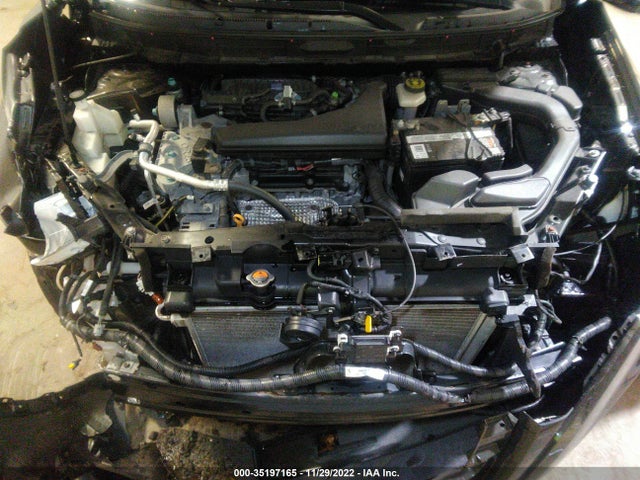 2017 NISSAN ROGUE SV VIN: KNMAT2MVXHP589641
