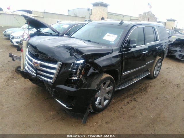 Cadillac Escalade Luxury 2018 1GYS4BKJ0JR265068 Image 2