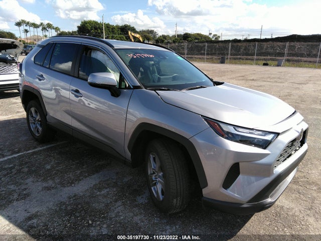 2022 Toyota RAV4, VIN: 2T3W1RFV8NC196112