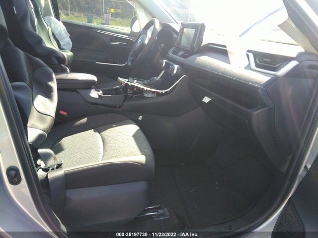 2022 Toyota RAV4, VIN: 2T3W1RFV8NC196112