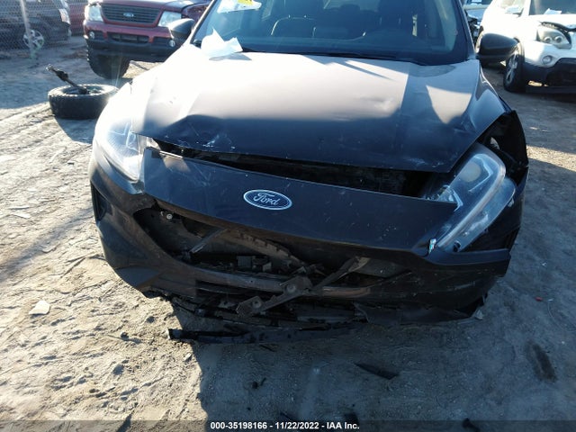 2020 Ford Escape, VIN: 1FMCU9BZ3LUB41526