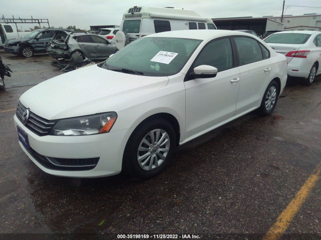1VWAT7A35EC079763 Volkswagen PASSAT S