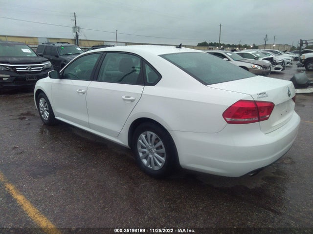 1VWAT7A35EC079763 Volkswagen PASSAT S