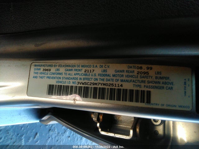 2000 VOLKSWAGEN JETTA GLS VIN: 3VWSC29M7YM025114